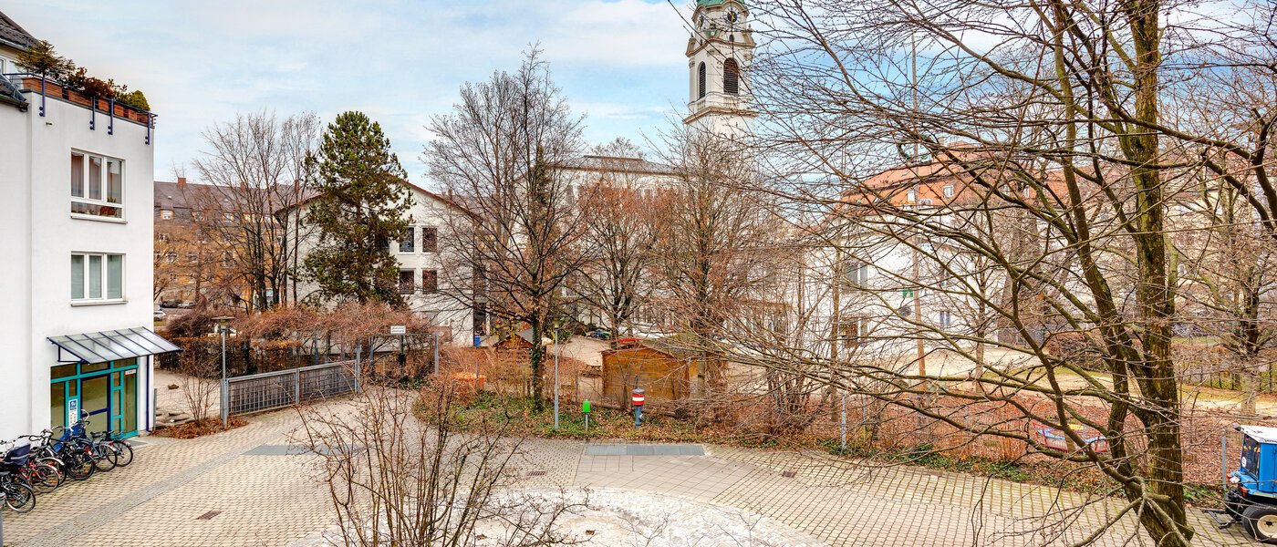 квартира München Haidhausen 01 вид из окна 10345