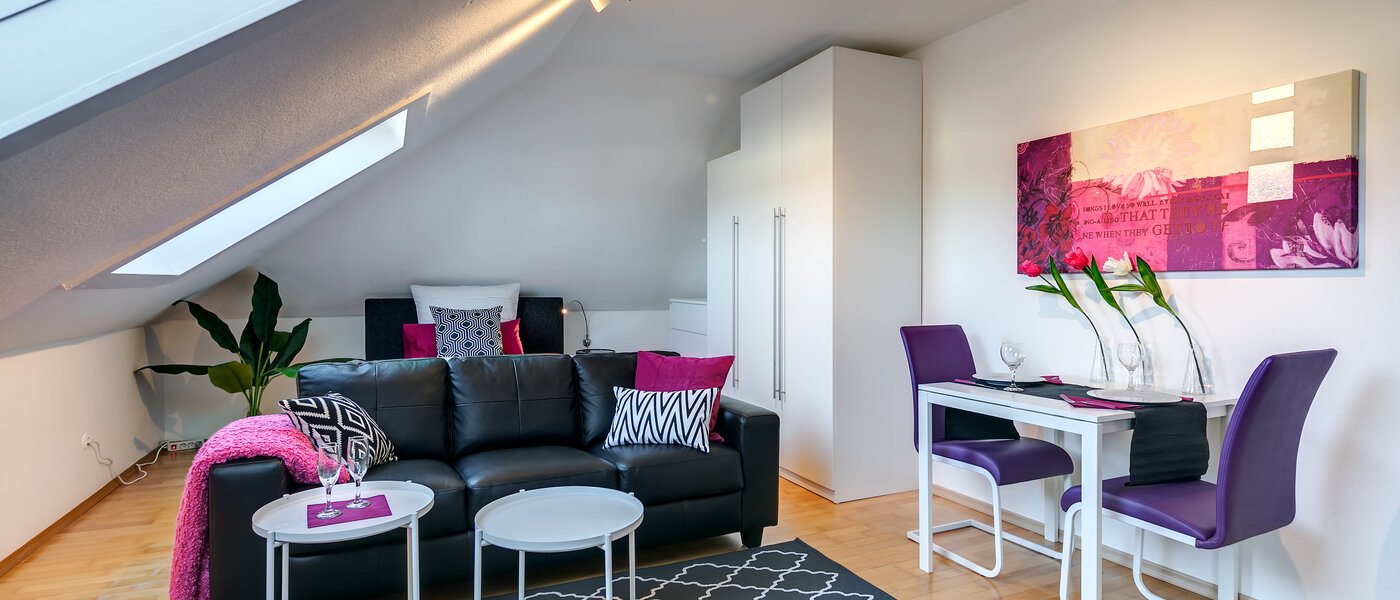 мансардная квартира München Maxvorstadt - Rund um den Josephplatz 01 гостиная 10347