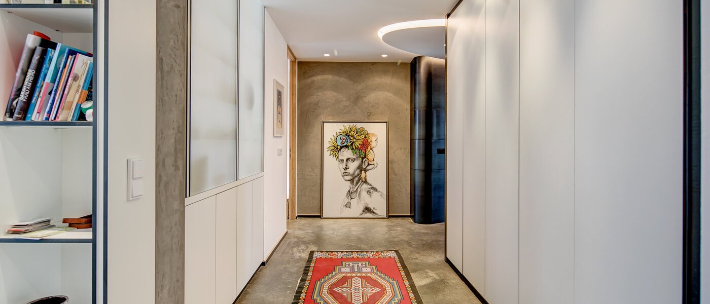 квартира München Maxvorstadt - Westen 01 коридор 10358