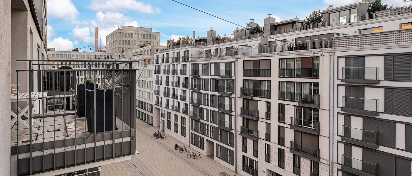 квартира München Maxvorstadt - Westen 01 вид из окна 10358