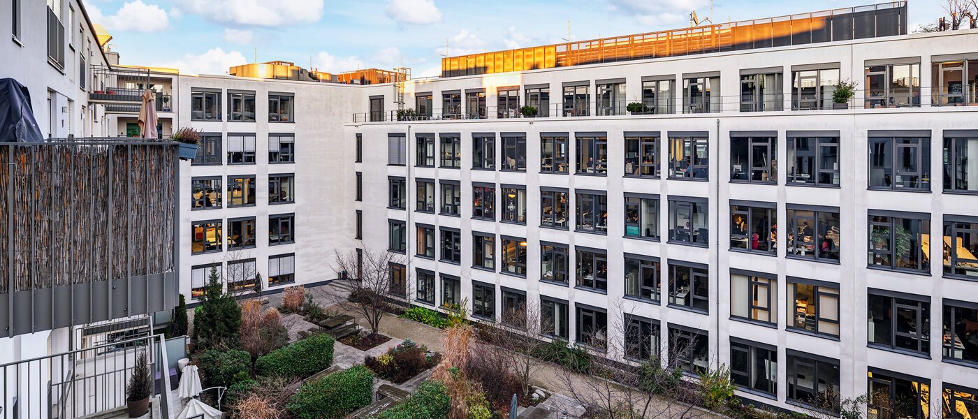 квартира München Maxvorstadt - Westen 03 вид из окна 10358