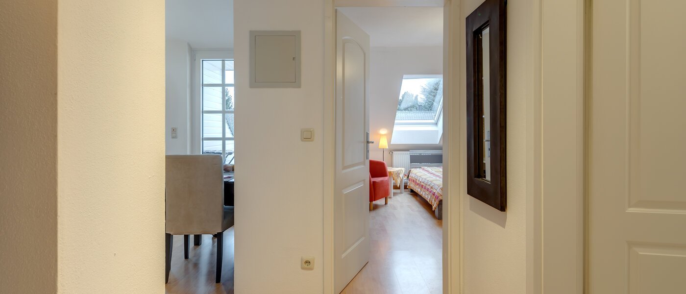 квартира-галерея München Fasangarten 01 коридор 10367