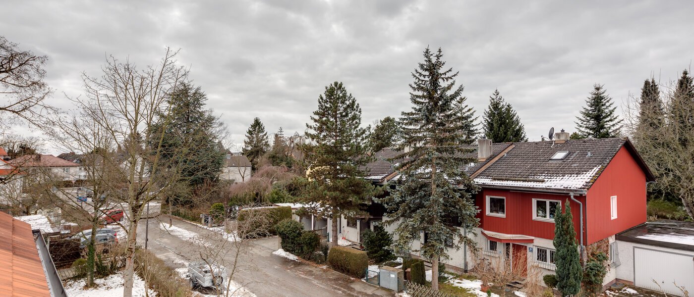 квартира-галерея München Fasangarten 01 вид из окна 10367