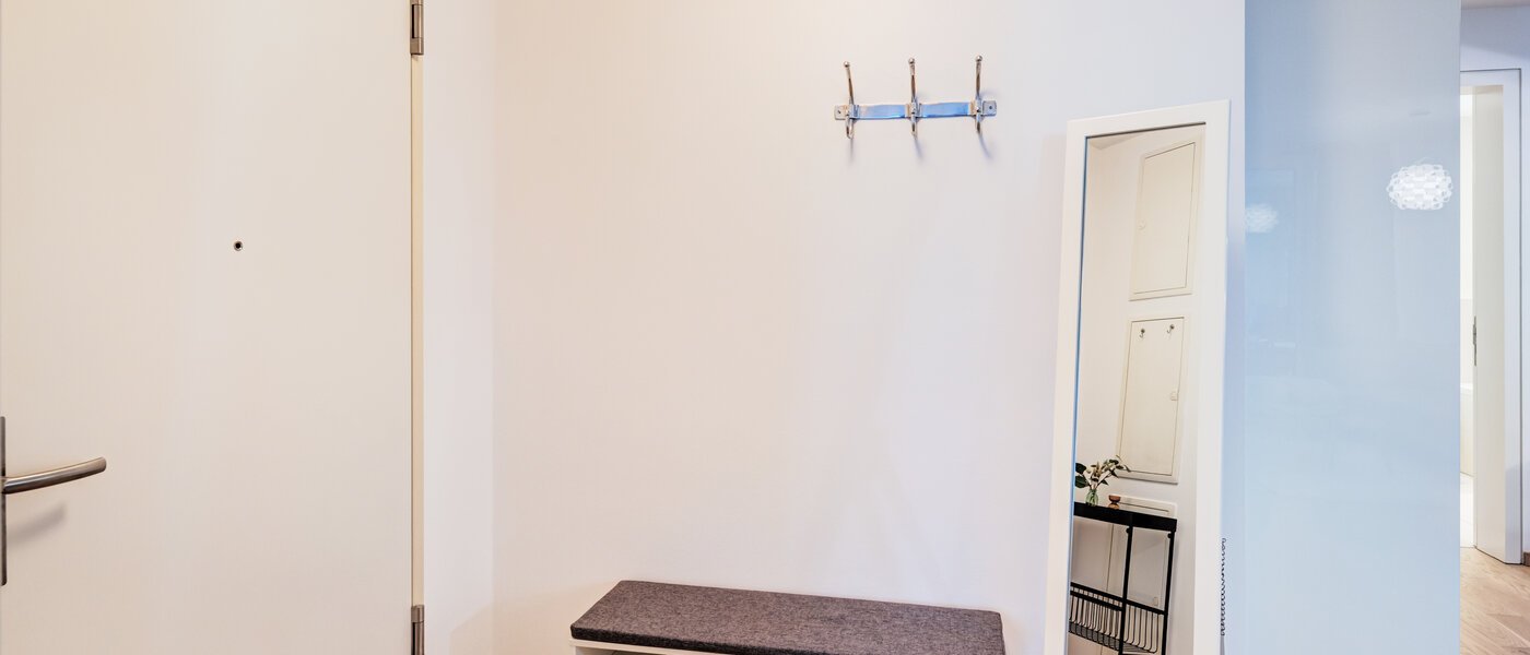 квартира München Maxvorstadt - Westen 02 коридор 10381