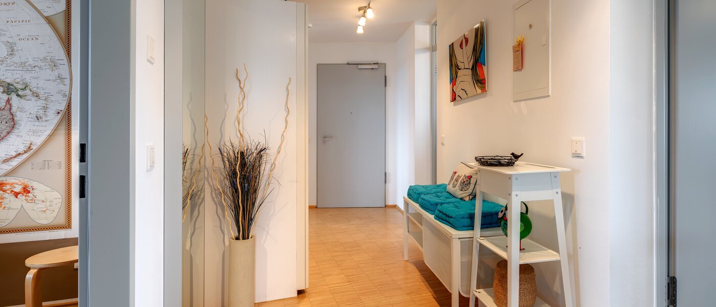 квартира München Obersendling 01 коридор 10385