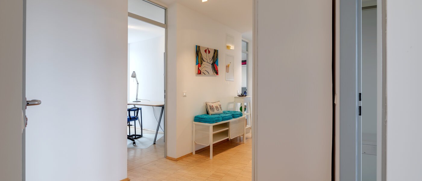 квартира München Obersendling 03 коридор 10385