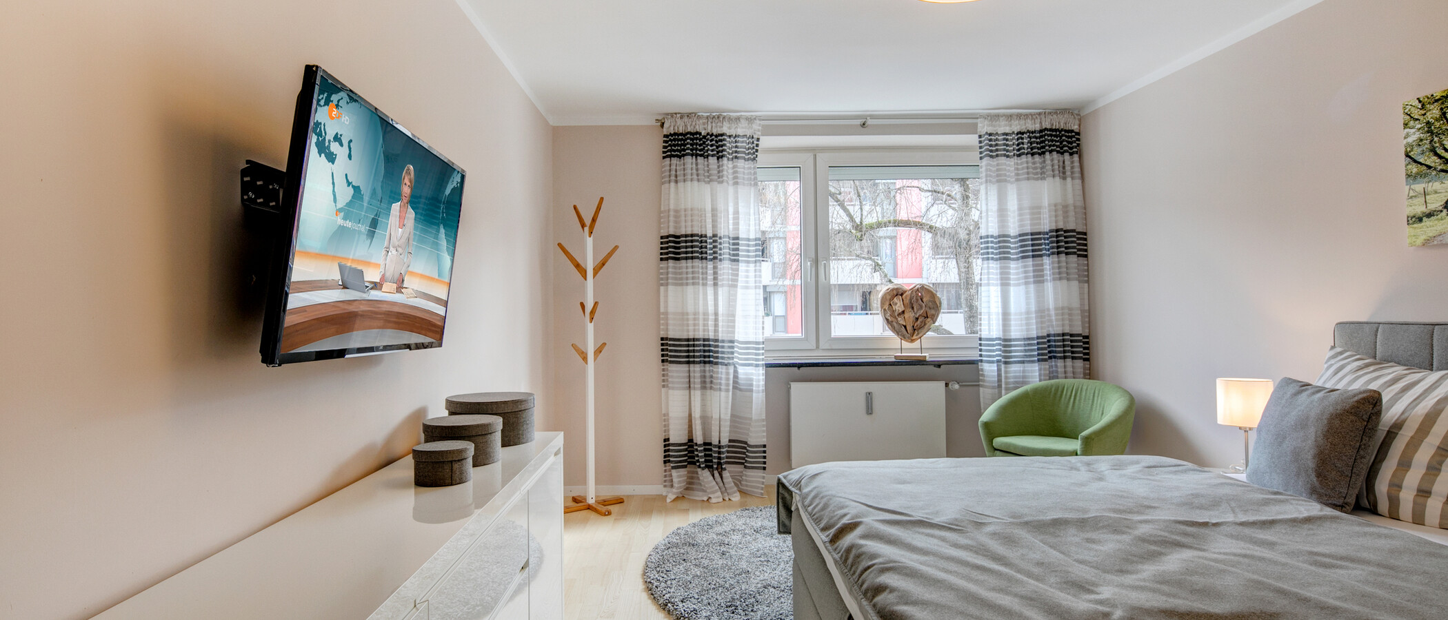 квартира München Schwabing-West (rund um den Bonner Platz) 02 спальная 10412