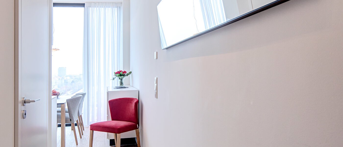 квартира München Nymphenburg 01 коридор 10429