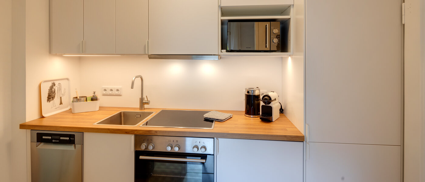 квартира München Schwabing-West (rund um den Hohenzollernplatz) 01 кухня 10458