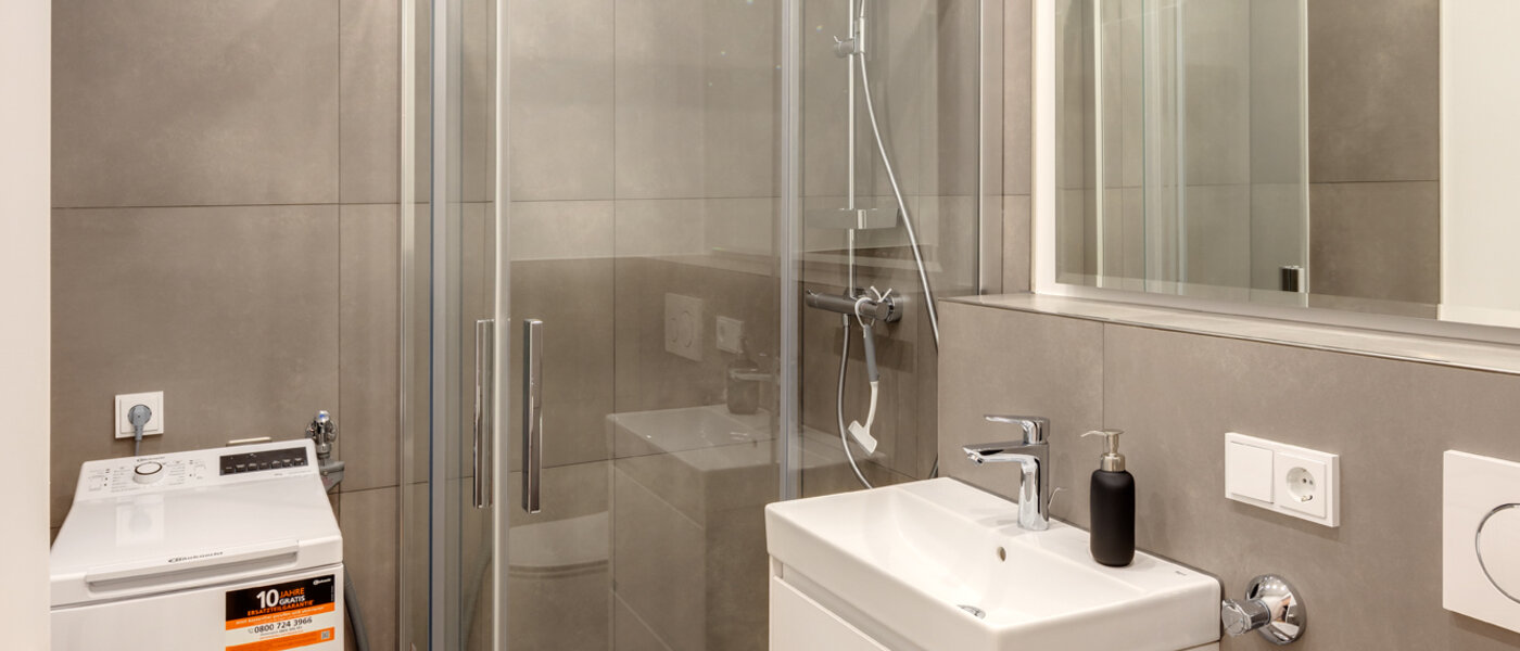 квартира München Schwabing-West (rund um den Hohenzollernplatz) 01 ванная комната 10458