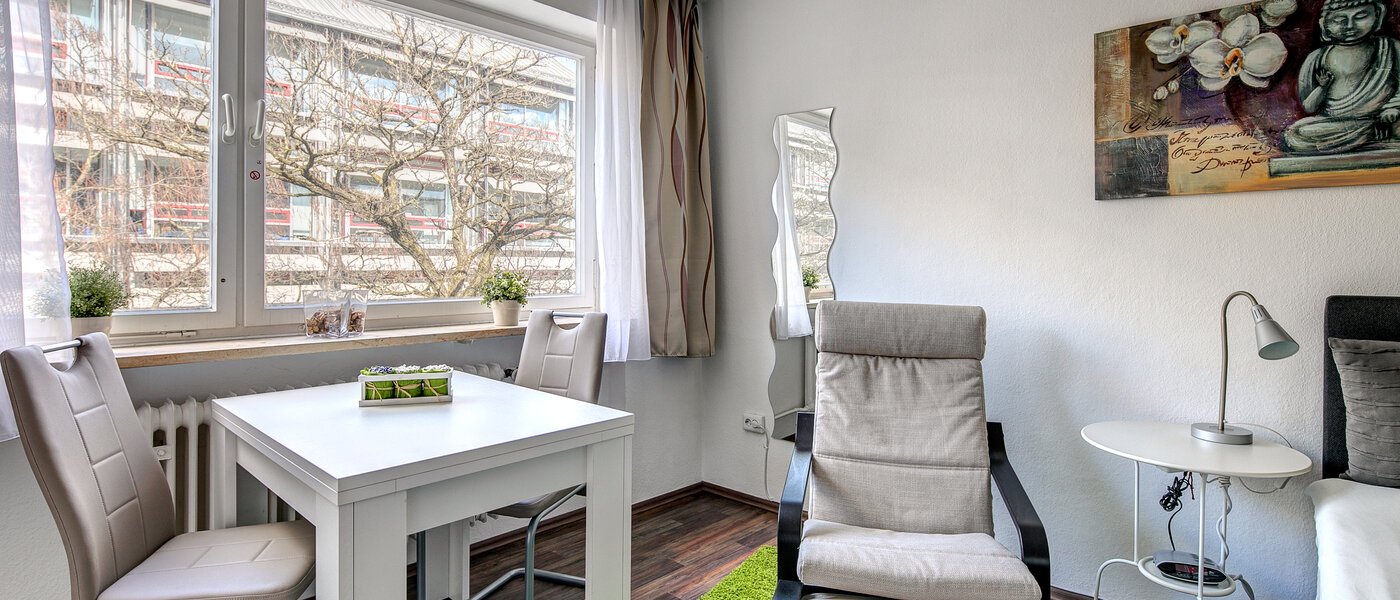 квартира München Berg am Laim 02 гостиная 10494