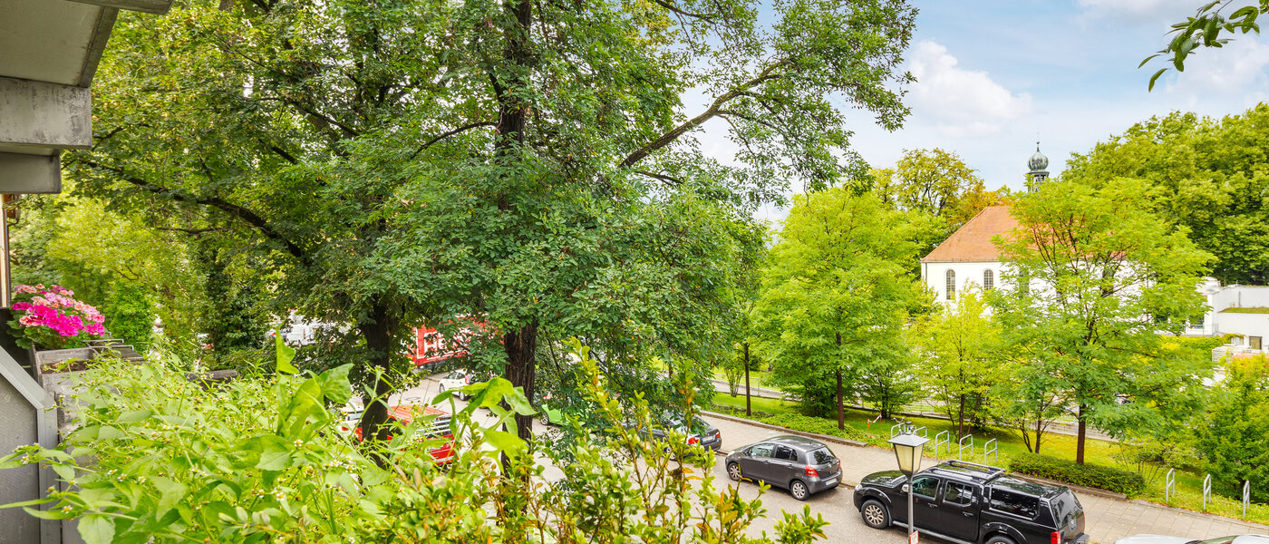 квартира München Nymphenburg 01 вид из окна 10522