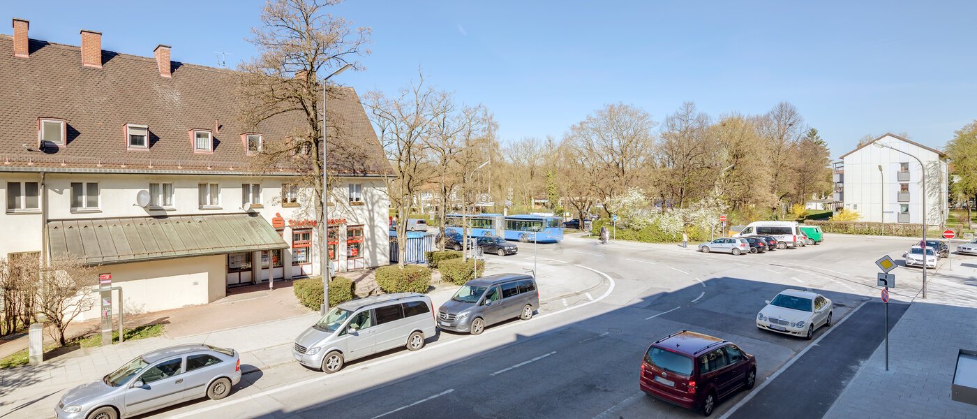 квартира München Am Hart 04 вид из окна 10529