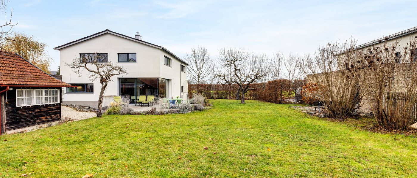 Особняк Olching 03 сад 10562