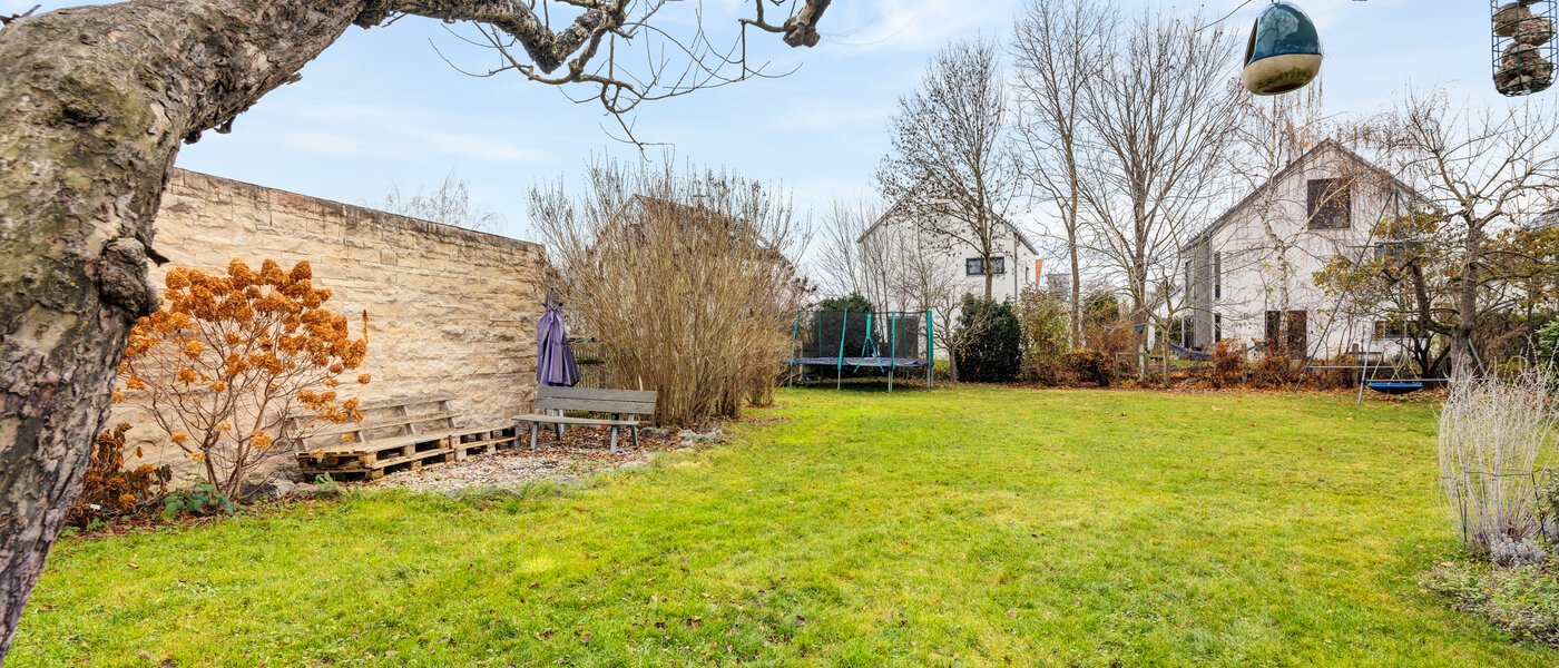 Особняк Olching 05 сад 10562