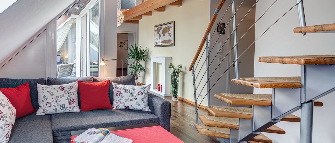 мансардная квартира München Obersendling 02 гостиная 10566