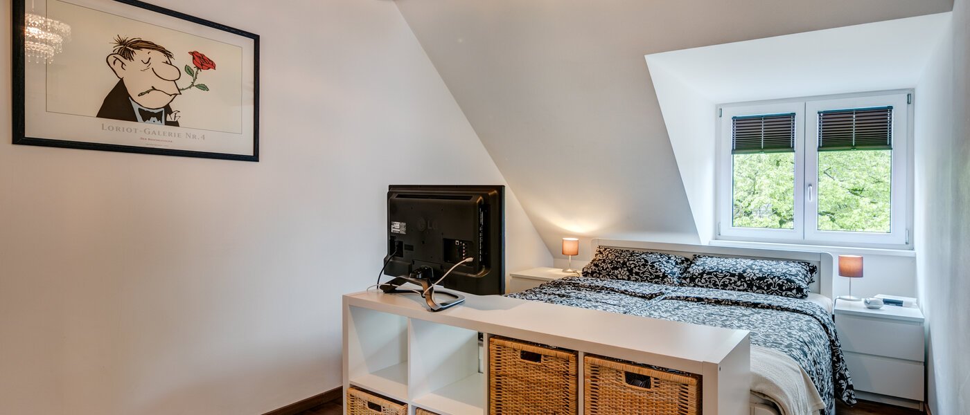 мансардная квартира München Obersendling 01 спальная 10566