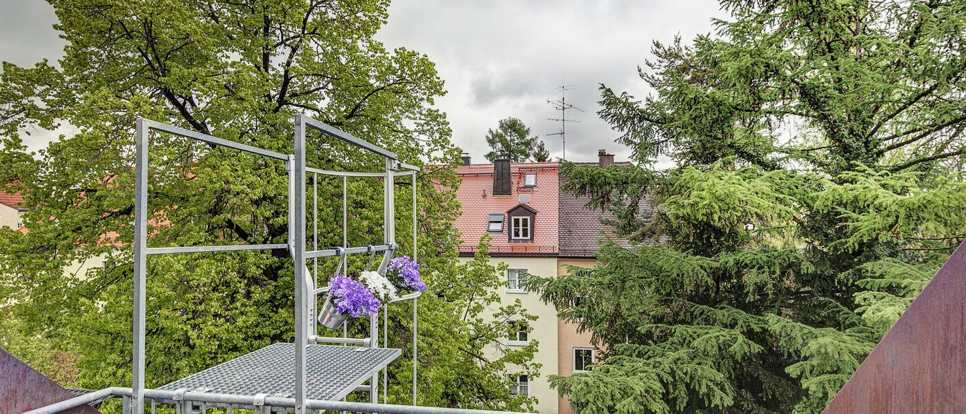 мансардная квартира München Obersendling 01 вид из окна 10566