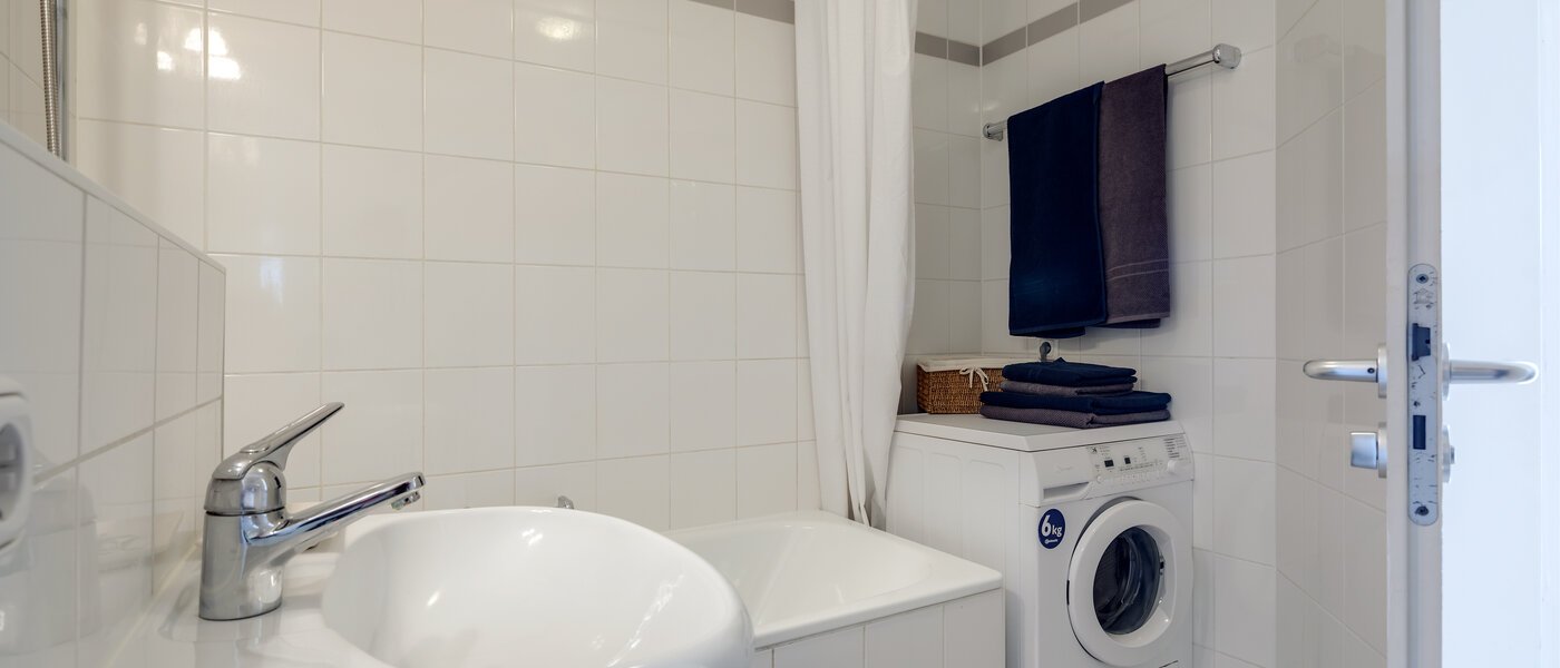 двухэтажная квартира München Sendling 02 ванная комната 10582