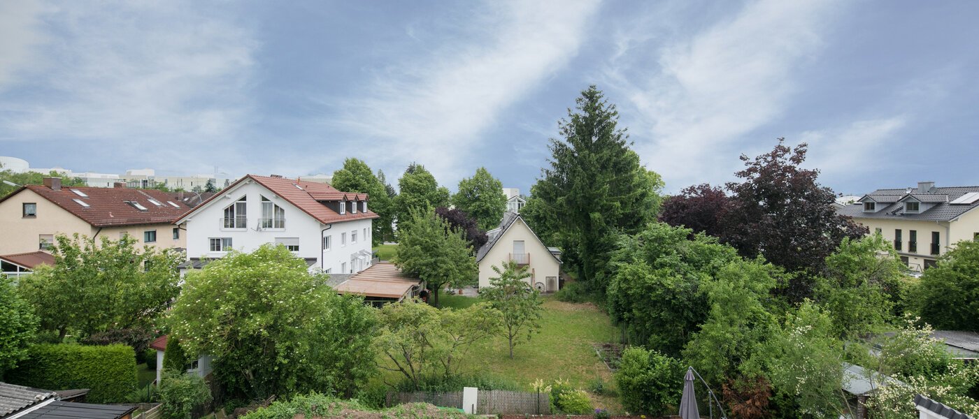 квартира München Am Hart 02 вид из окна 10610