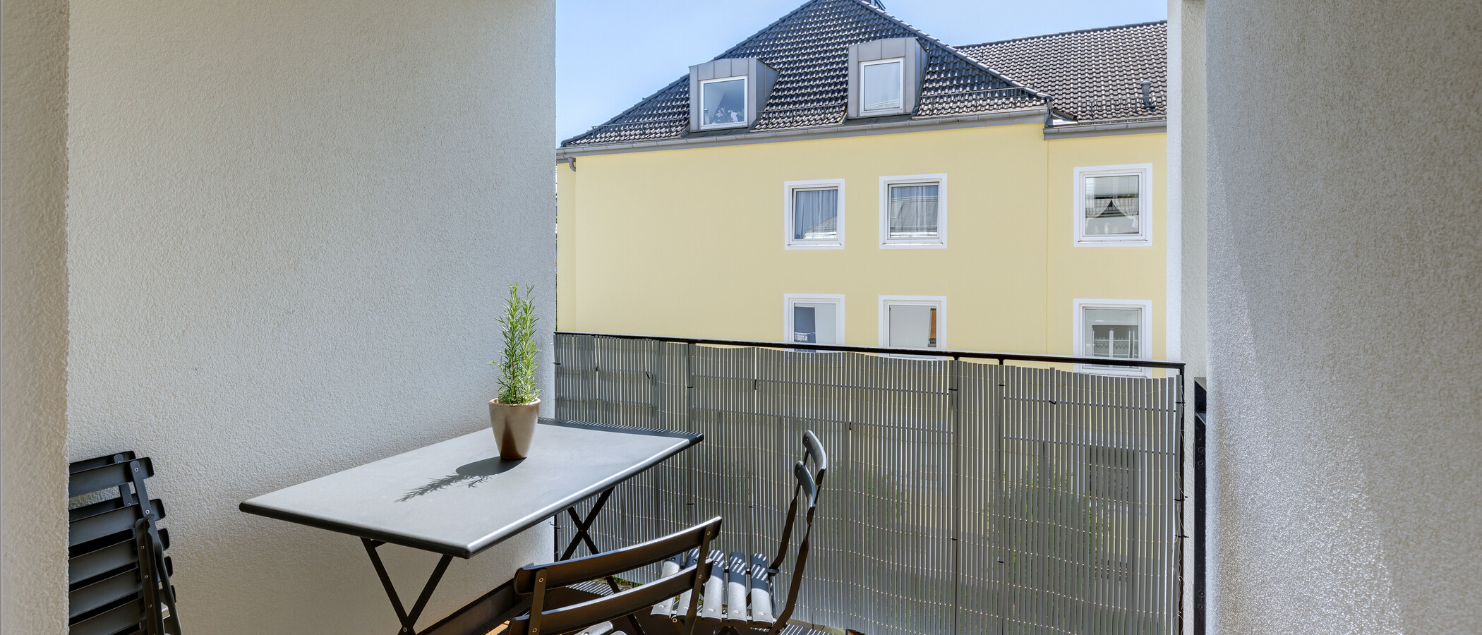 квартира München Nymphenburg 01 1-я балкон 10628
