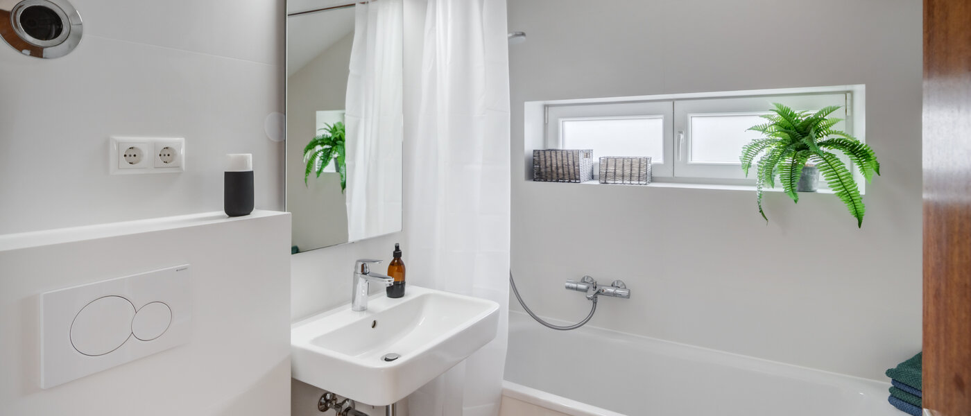 мансардная квартира München Trudering 01 ванная комната 10634