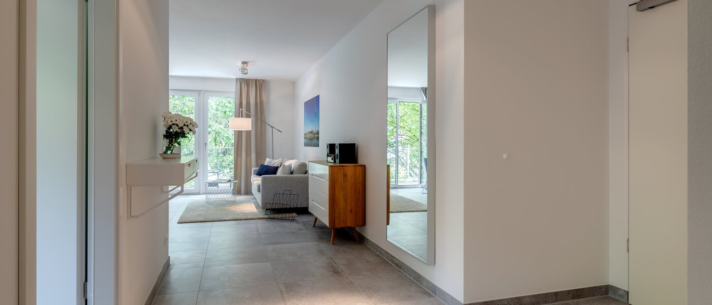 квартира München Bogenhausen 01 коридор 10643