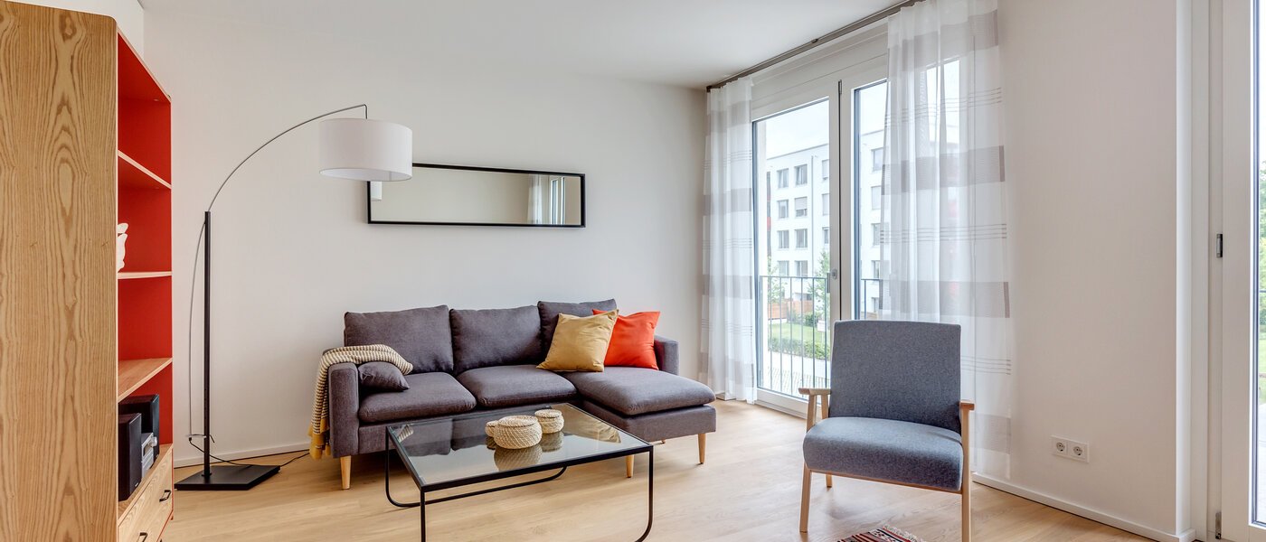 дом München Schwabing 01 гостиная 10644