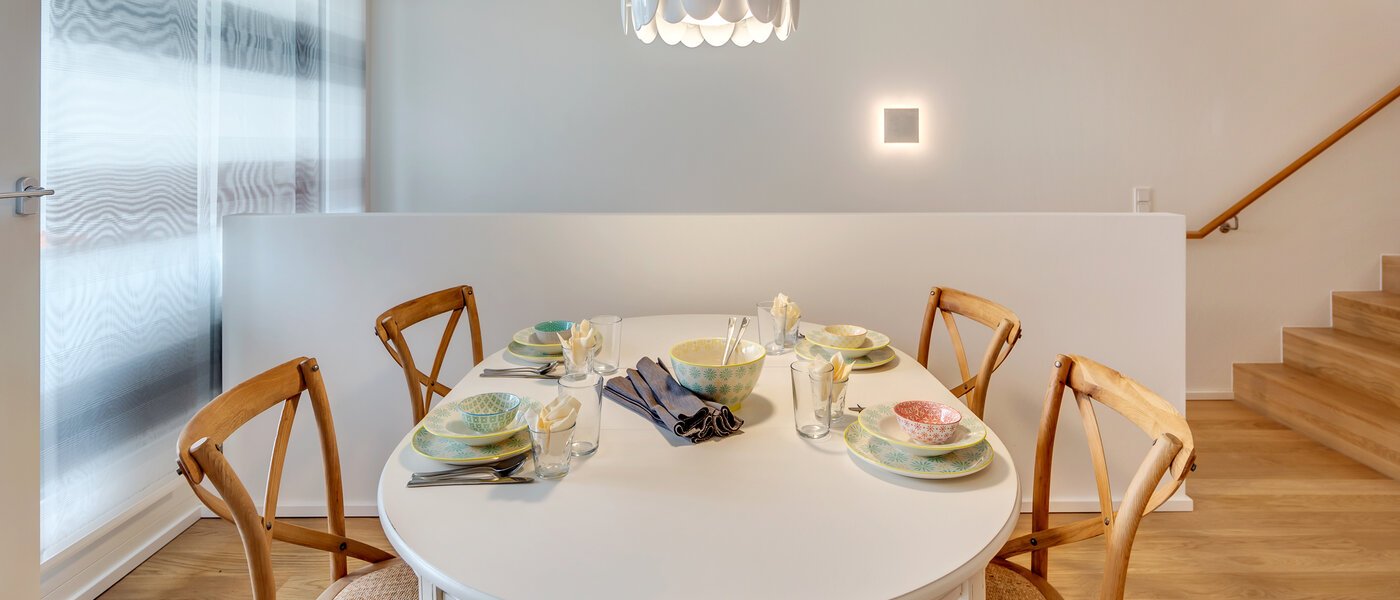 дом München Schwabing 01 столовая 10644