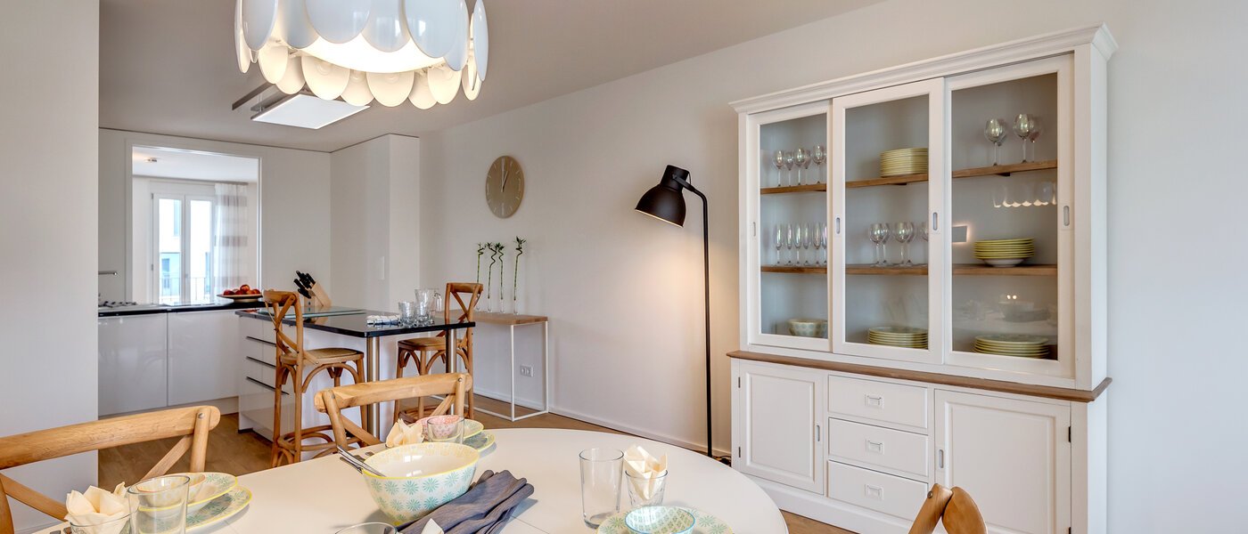 дом München Schwabing 03 столовая 10644