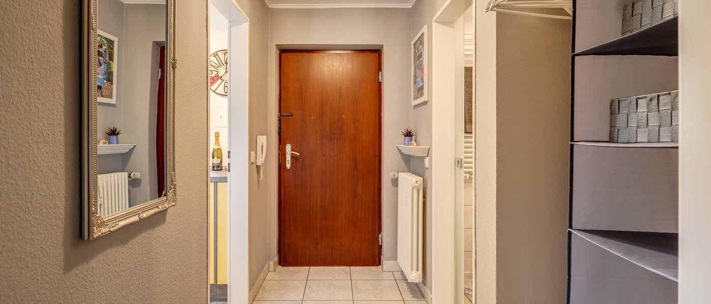 квартира München Lochhausen 02 коридор 10673