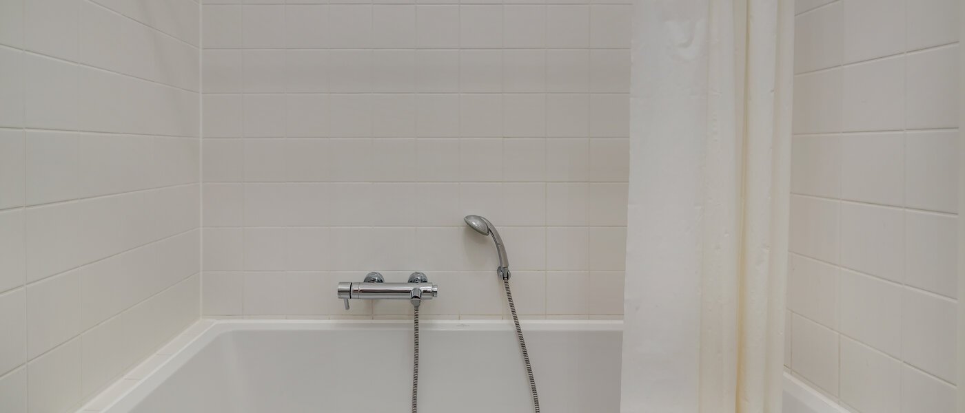 квартира München Gärtnerplatzviertel 05 ванная комната 10715