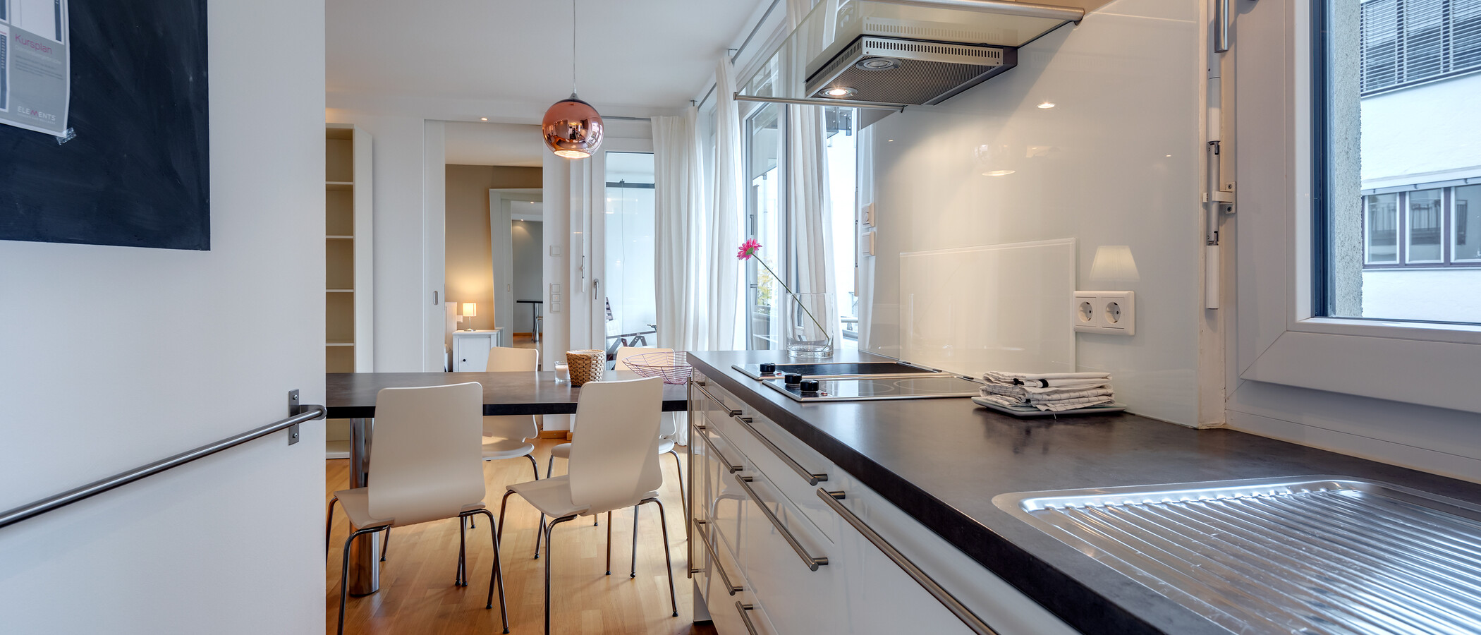 квартира München Maxvorstadt 04 кухня 10752