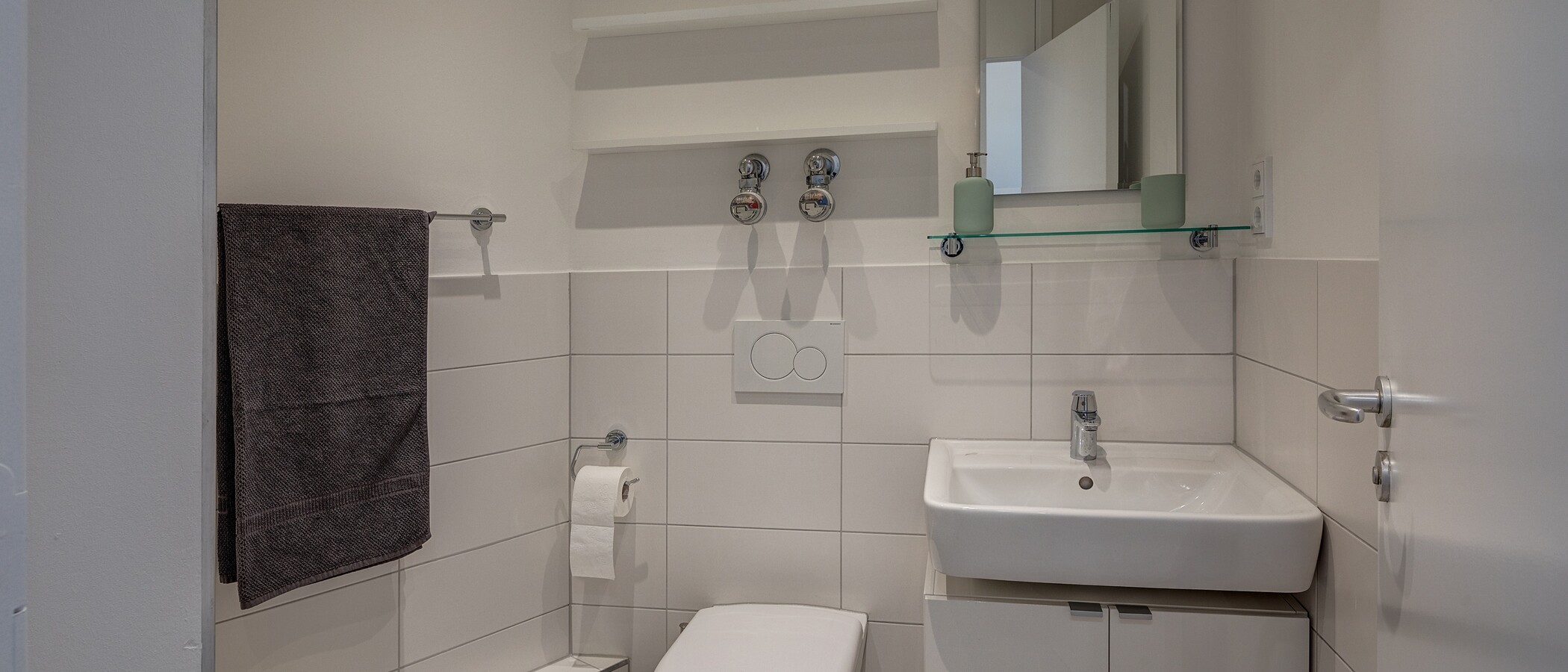 квартира München Schwabing-Nord (zw. Leopoldstraße & Englischen Garten) 02 ванная комната 10753