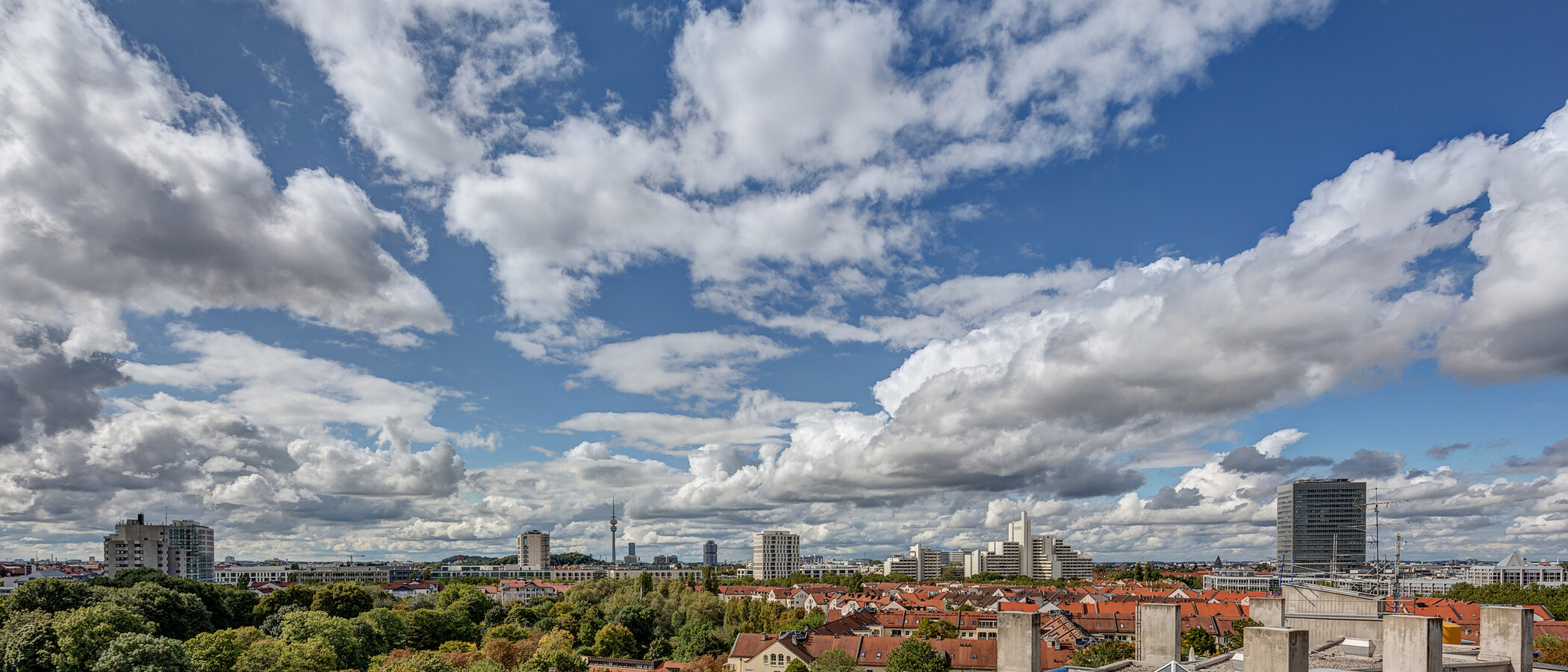 квартира München Schwabing-Nord (zw. Leopoldstraße & Englischen Garten) 01 вид из окна 10753