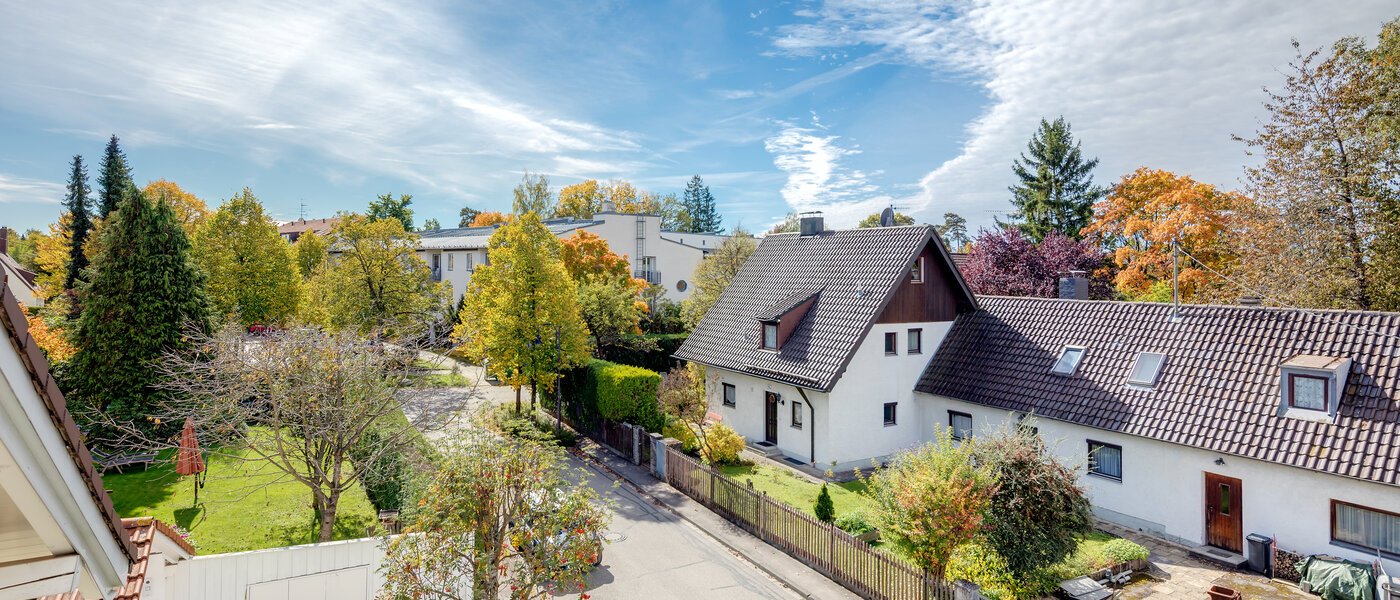 мансардная квартира Neubiberg 03 вид из окна 10767