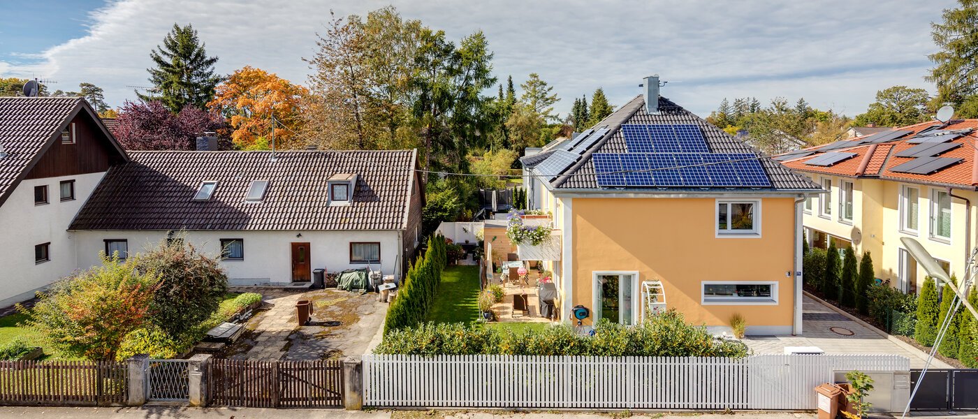 мансардная квартира Neubiberg 04 вид из окна 10767