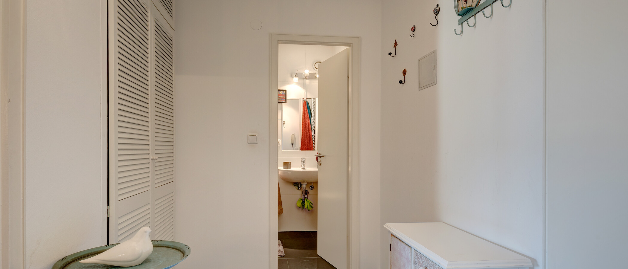 квартира München Schwabing-West (rund um den Hohenzollernplatz) 01 коридор 10772