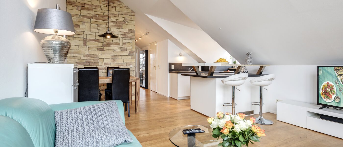 мансардная квартира München Denning 01 гостиная 10809