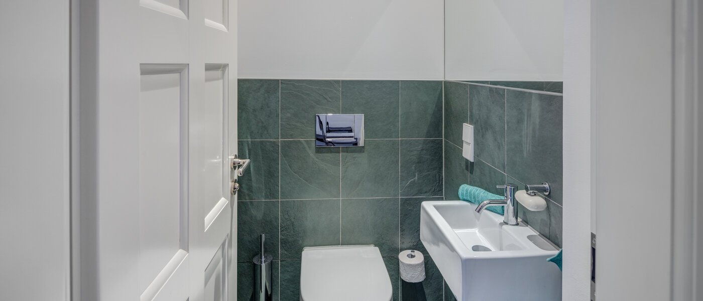 квартира München Bogenhausen 01 отдельный туалет 10830