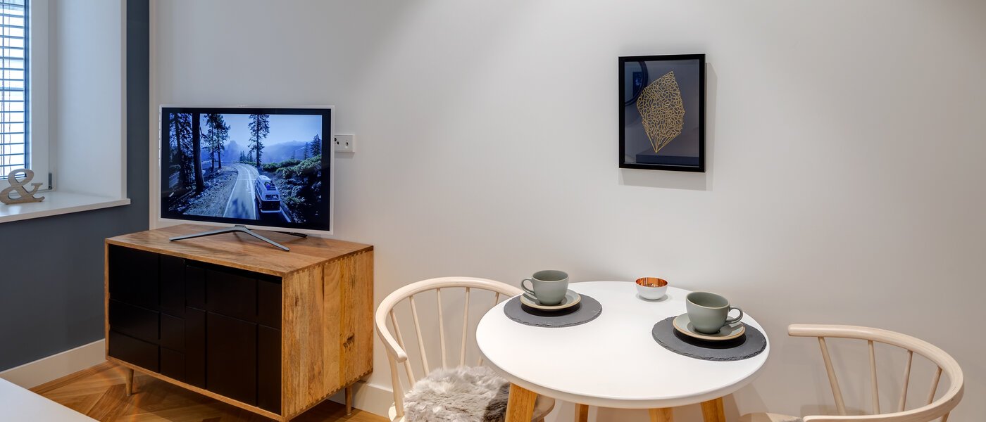 квартира München Maxvorstadt - Rund um den Josephplatz 03 гостиная 10848