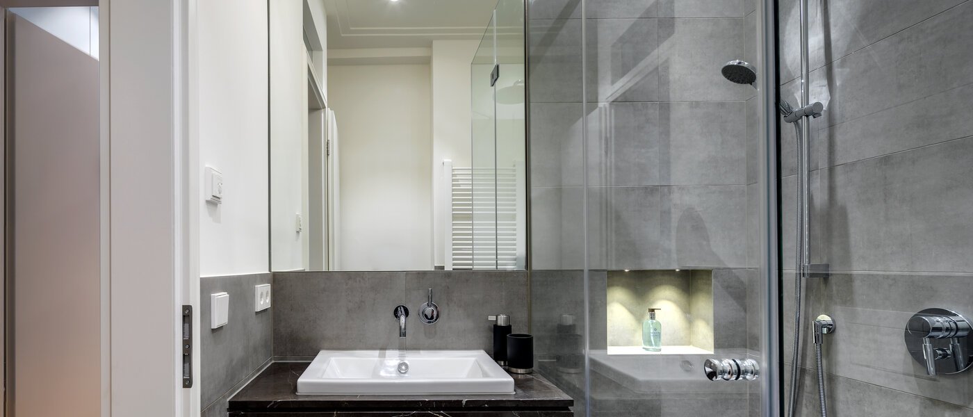 квартира München Maxvorstadt - Rund um den Josephplatz 02 ванная комната 10848