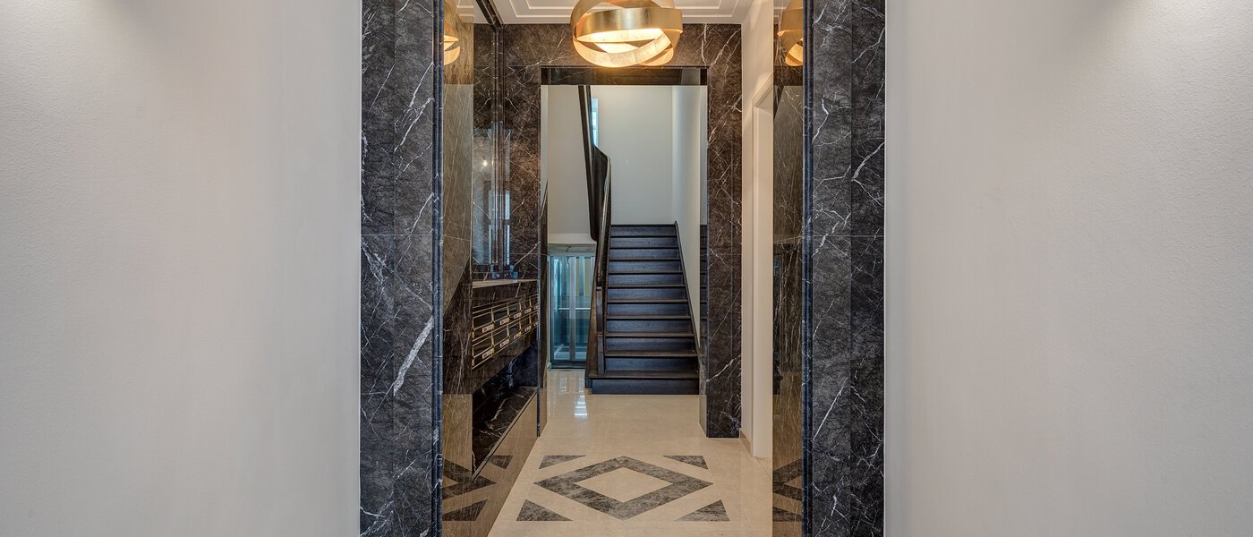 квартира München Maxvorstadt - Rund um den Josephplatz 01 прихожая 10848