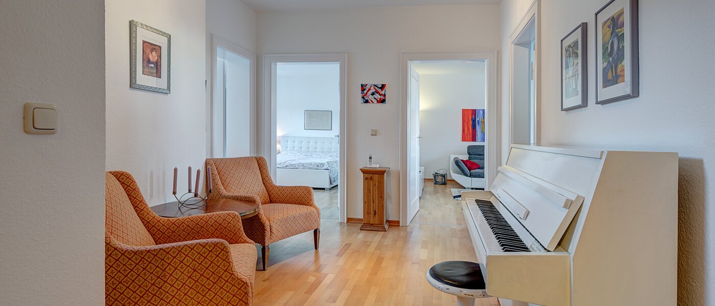 квартира München Schwabing (links der Leopoldstraße) 02 коридор 10852