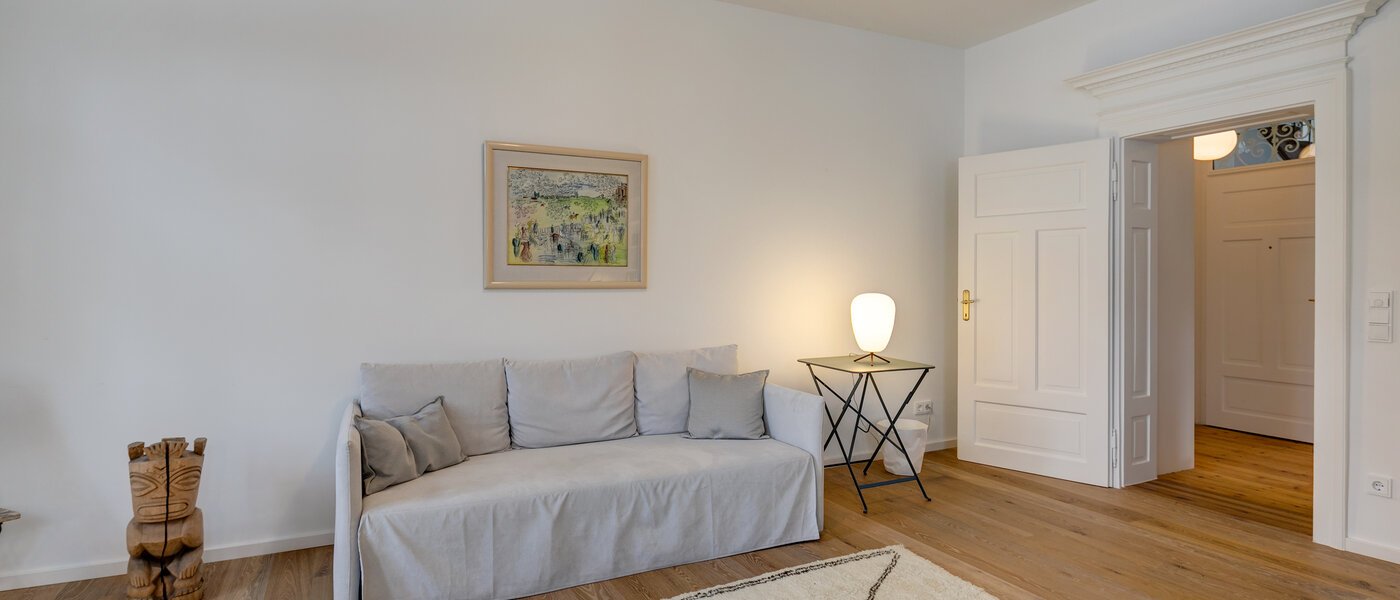 квартира München Nymphenburg-Gern 04 гостиная 10861