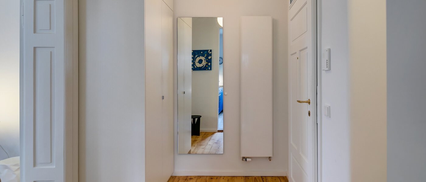 квартира München Nymphenburg-Gern 01 коридор 10861