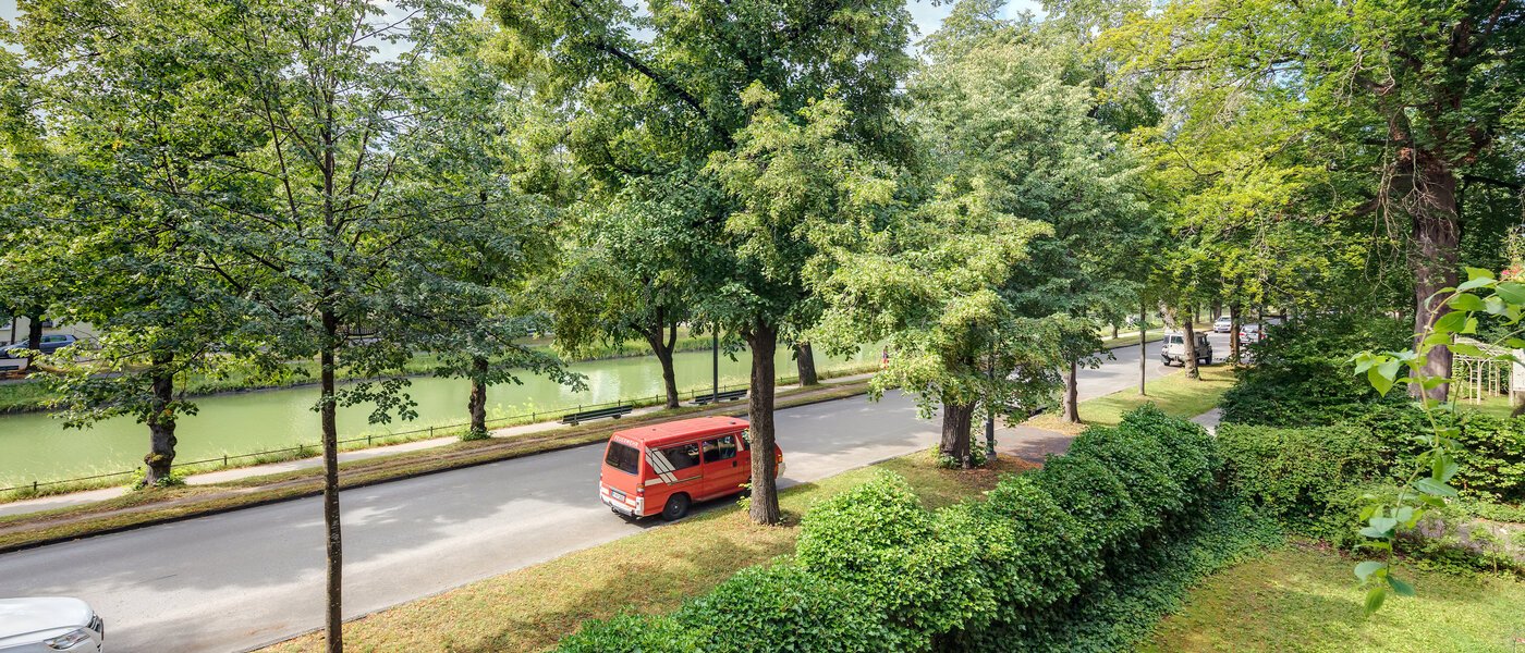 квартира München Nymphenburg-Gern 01 вид из окна 10861