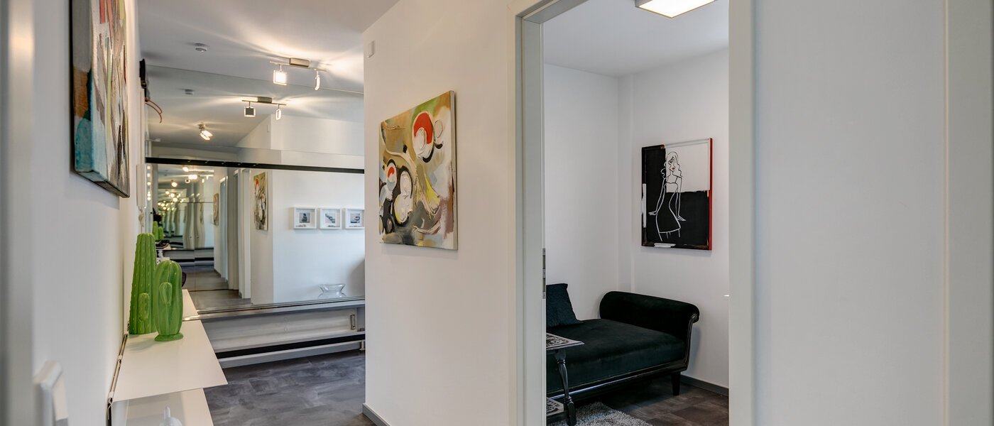 квартира München Neuhausen 01 коридор 10865