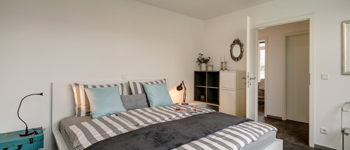 квартира München Neuhausen 03 спальная комната 10865