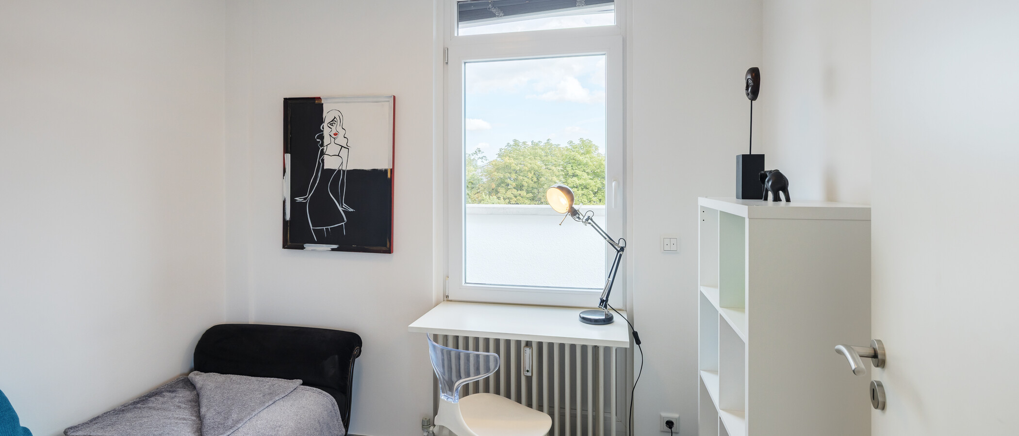 квартира München Neuhausen 02 бюро / гостиная 10865